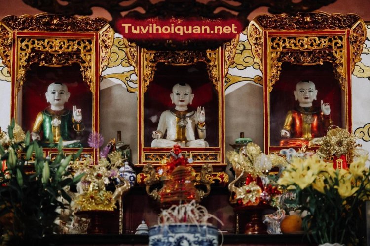 Lầu thờ thánh cậu